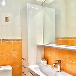 Apartman Cocon Teletravail Metro L4 *